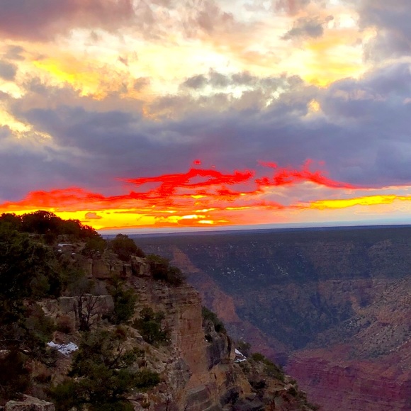 Meet your Posher - Picture 3 of 8